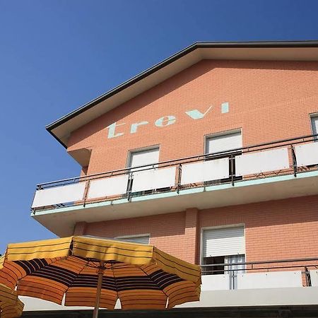 Hotel Trevi Cesenatico Eksteriør bilde