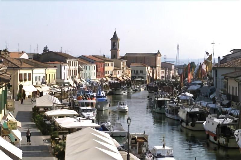 Hotel Trevi Cesenatico Eksteriør bilde