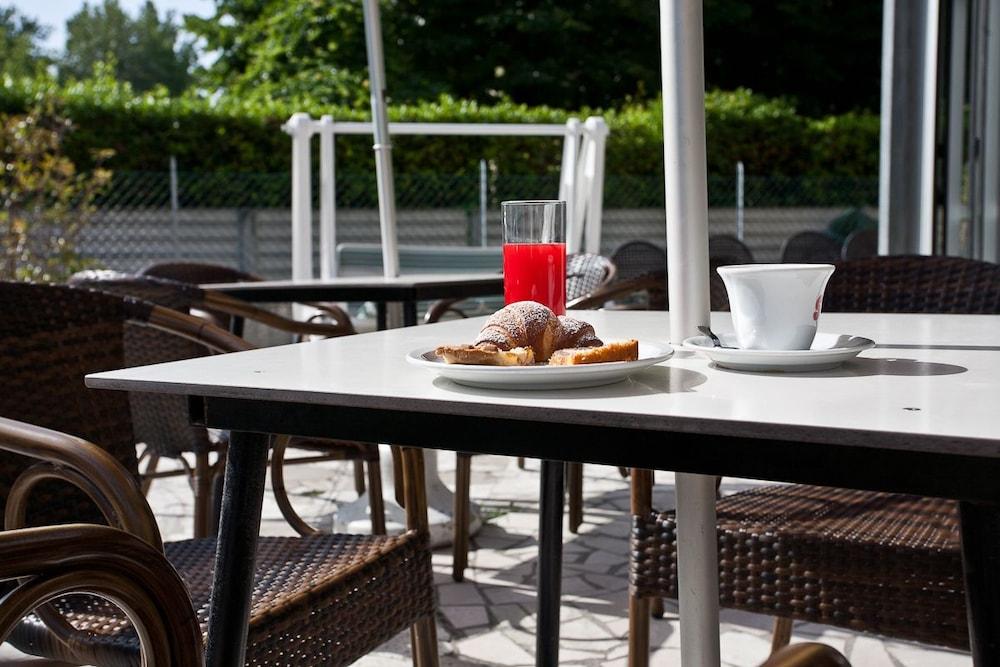 Hotel Trevi Cesenatico Eksteriør bilde