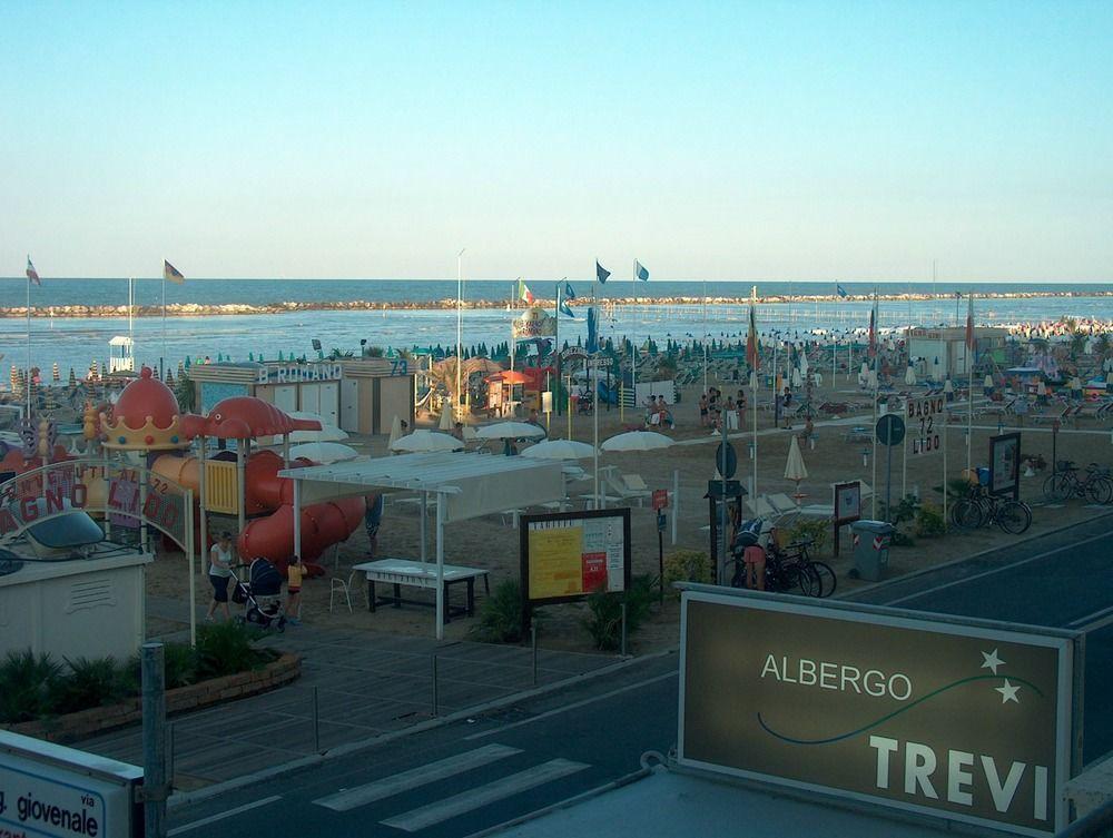 Hotel Trevi Cesenatico Eksteriør bilde